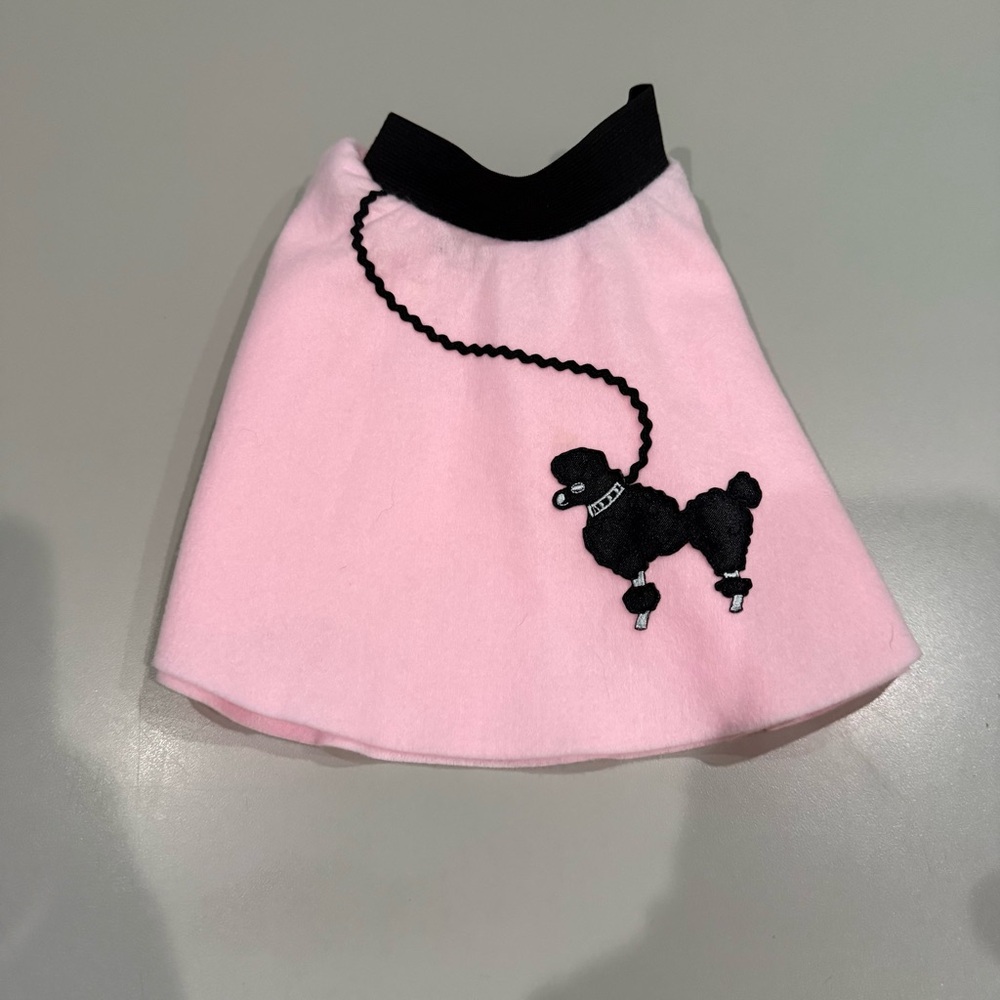 1950’s Pink & Black Poodle Skirt.  Size 12 months.  Excellent Condition!